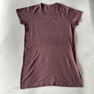 Lululemon Swiftly Tech Short-Sleeve Shirt 2.0 Hip Length